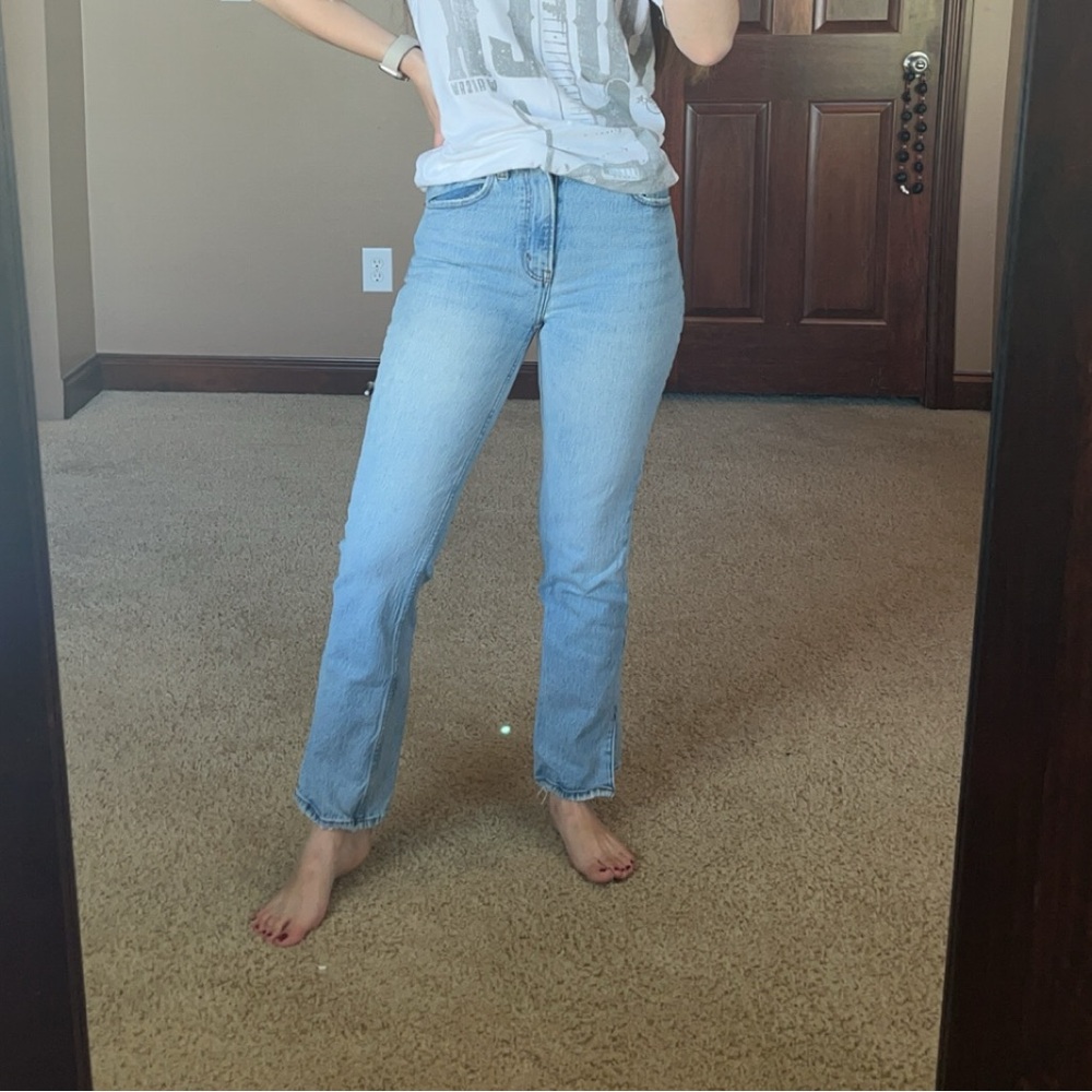 Abercrombie 90s Straight Ultra High Rise Jeans